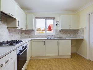 Kitchen- click for photo gallery